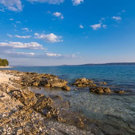 Secluded Fisherman's Cove Duga, Ciovo - 17349 別荘 オクルグ・ゴルニ