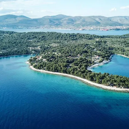 Secluded Fisherman's Cove Duga, Ciovo - 17349 *